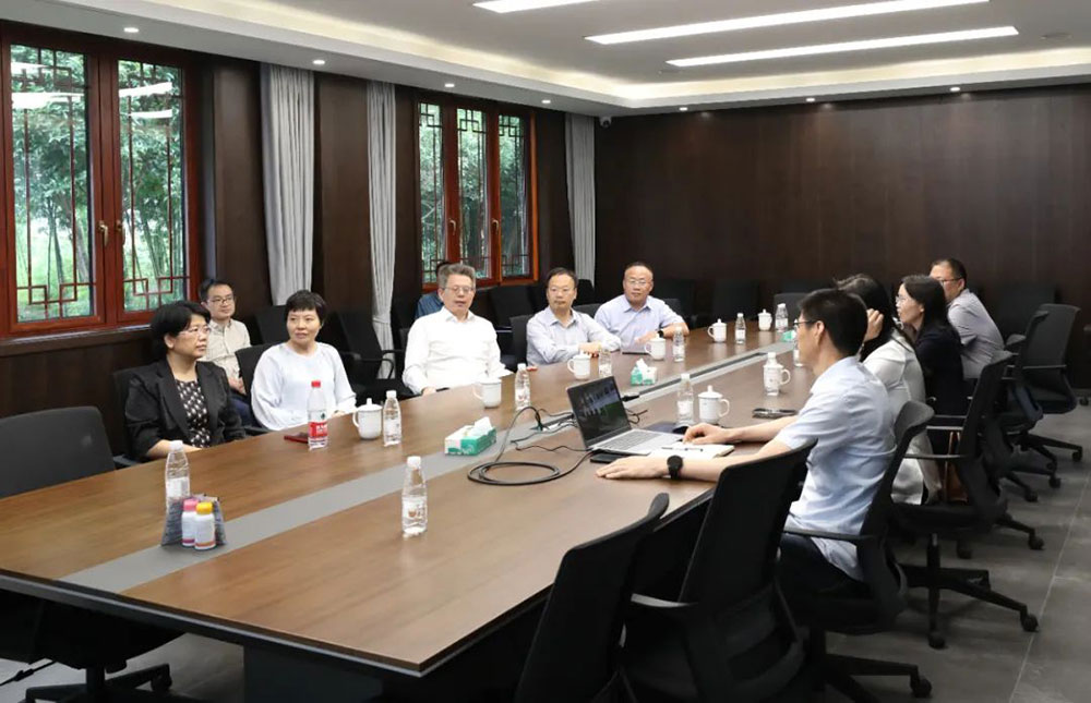 市農(nóng)業(yè)農(nóng)村委主任調(diào)研